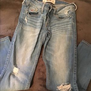 Size one light wash Hollister ripped jeans